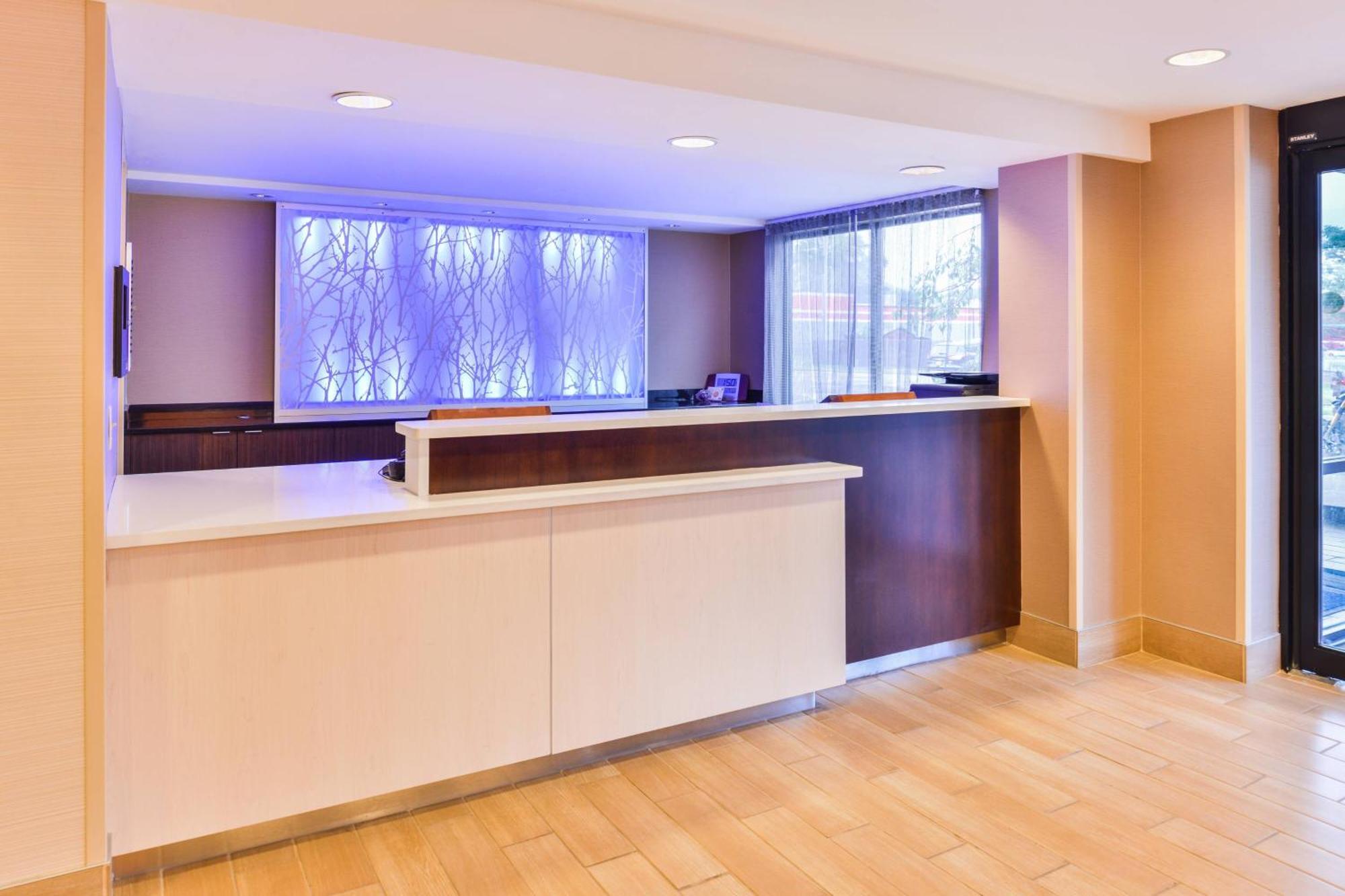 Fairfield Inn Corning Riverside Екстер'єр фото