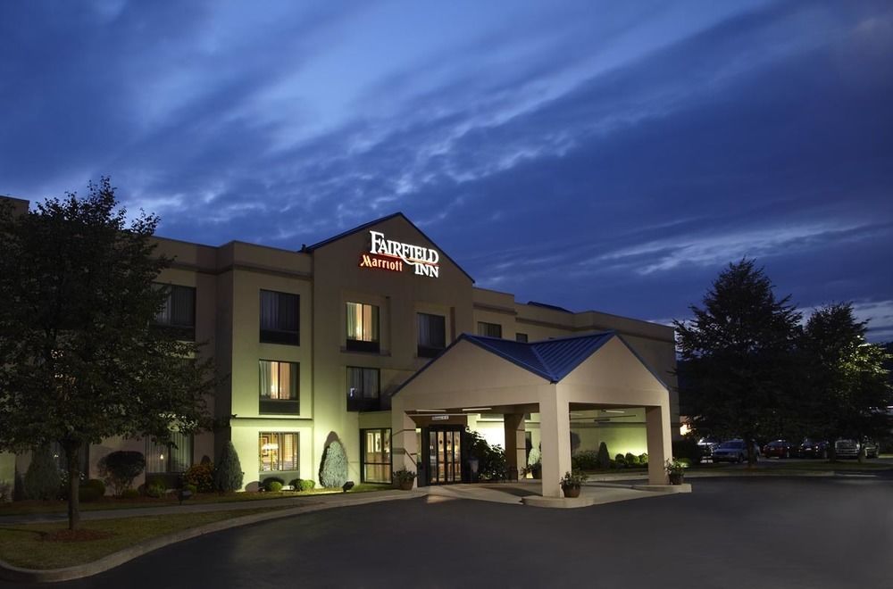Fairfield Inn Corning Riverside Екстер'єр фото